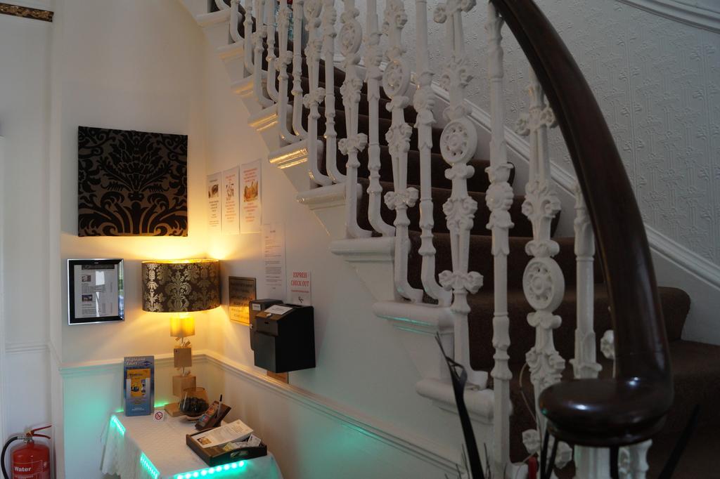 Guest house Thistle 2*